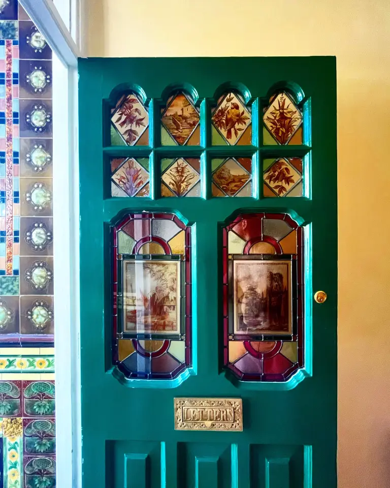 Side alley tiled with Victorian quarry tiles